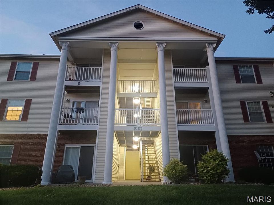1st image of 3129 Edwards Pl APT 102