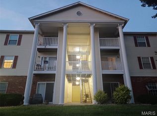 3129 Edwards Pl APT 102, Maryland Heights, MO 63043