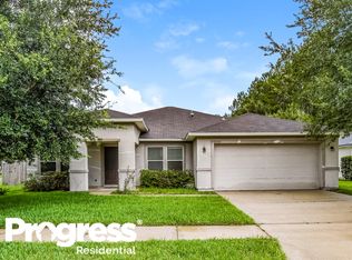 11783 Carson Lake Dr W, Jacksonville, FL 32221