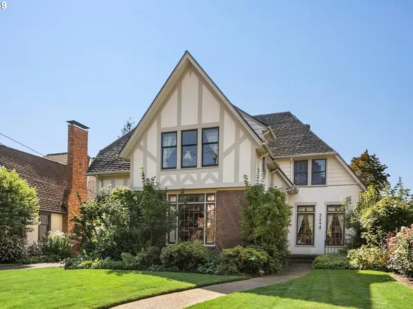 3244 NE Us Grant Pl, Portland, OR 97212