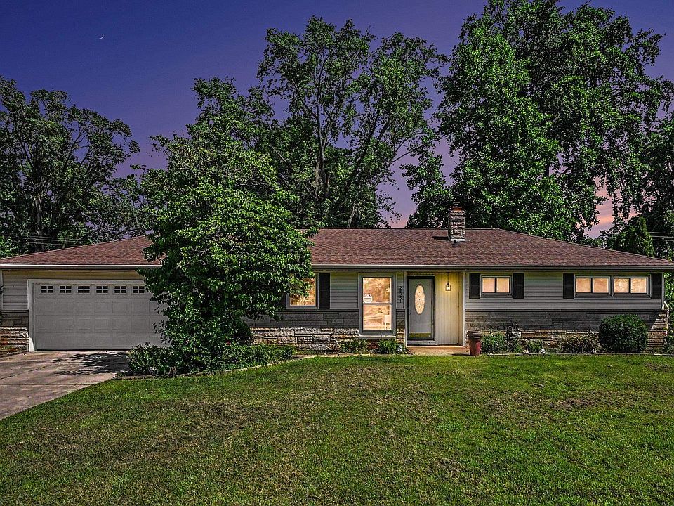 1st image of 28951 Ella Dr