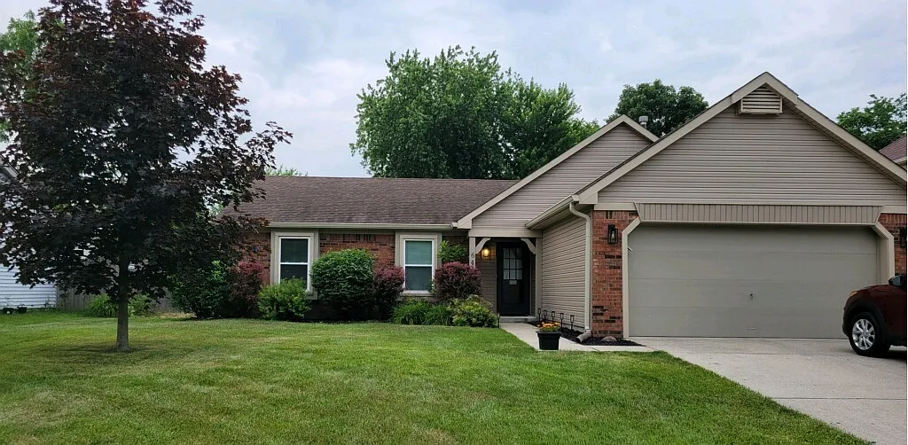 6417 Muirfield Way photo 1