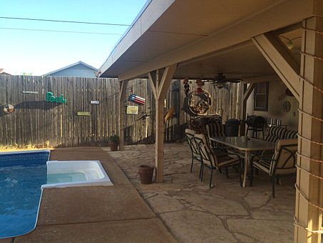 2nd image of 3936 Richardson Dr