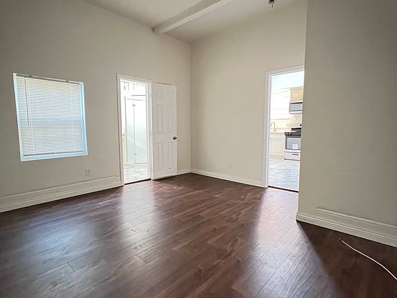3rd image of 7212 Bright Ave #1