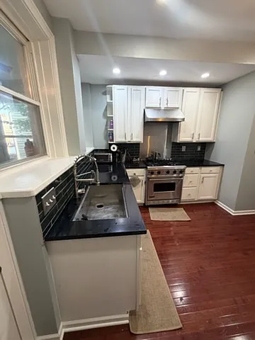 2429 N California Ave #1 — Photo 12