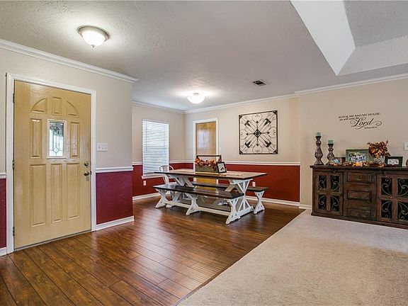 4th image of 3930 Grimley Ln