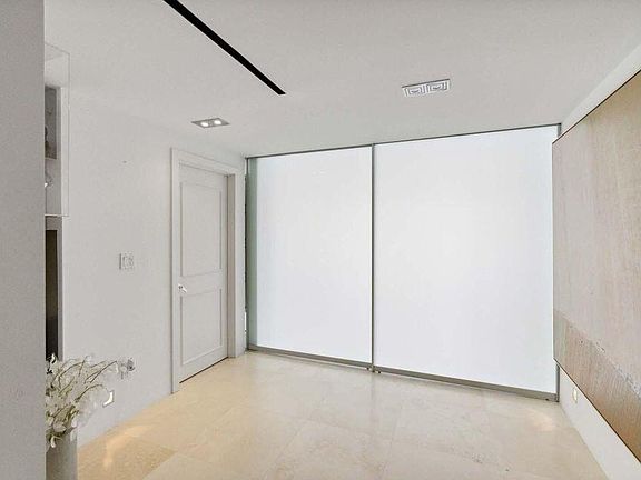 2nd image of 100 Lakeshore Dr APT 2055