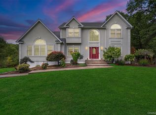 48 Brennan Ct, Chester, NY 10918