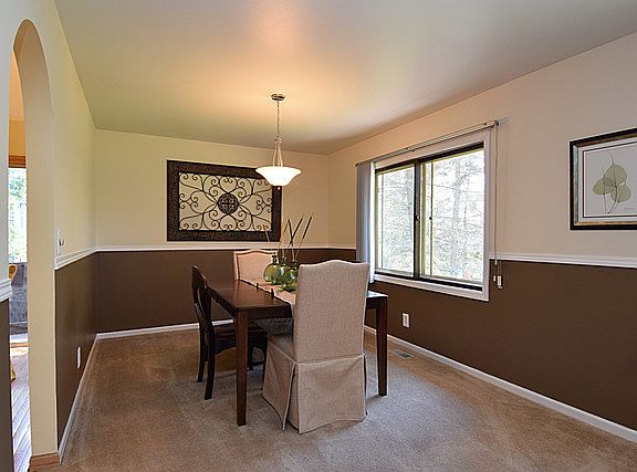 5th image of 212 Stratford Dr