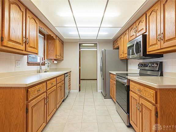 5th image of 7204 Hardwicke Pl