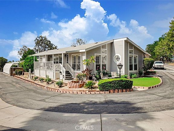 3rd image of 8651 Foothill Blvd Space 35