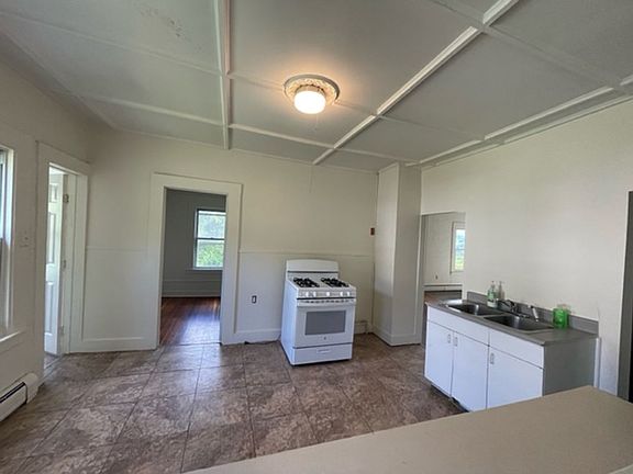 2nd image of 21-23 Lyman St #21B