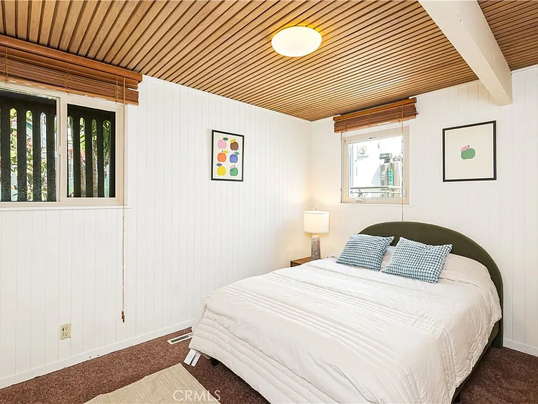 599 Alta Vis — Photo 32
