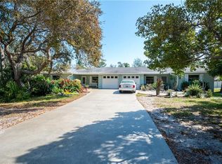 643 Harvey St, Englewood, FL 34223