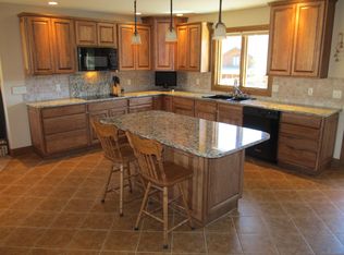 2610 Carriage Dr, Estes Park, CO 80517