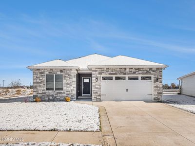 244 E Bay Harbor Ct, Bowling Green, OH, 43402