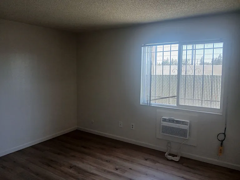 2101 Santa Ana Dr — Photo 20