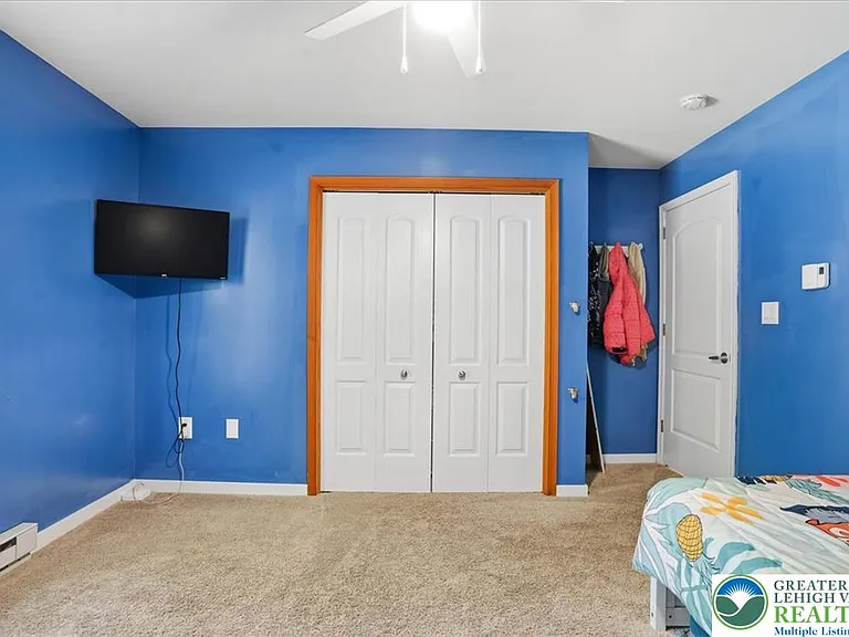 12 Rockway Ct — Photo 16