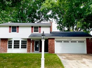 1524 Greenview Ave, Portage, MI 49024