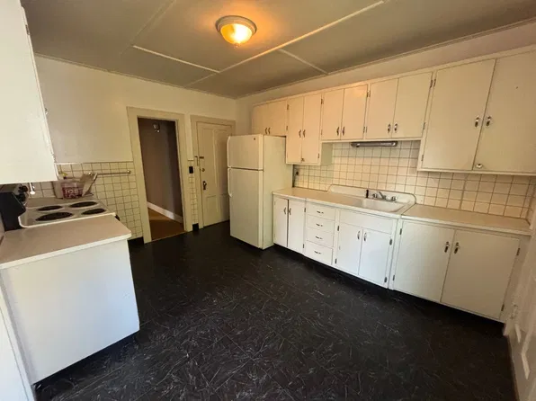 105 Friend Street, 105 Friend St #B, Adams, MA 01220