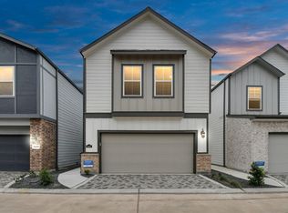 8407 Arden Valley Ln, Houston, TX 77063