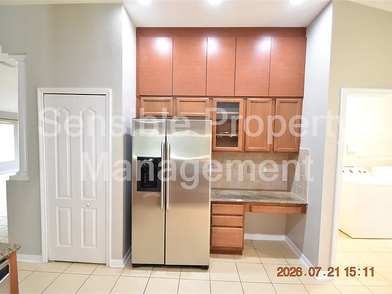4033 Huntingdale Ct — Photo 17
