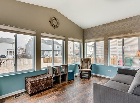 5th image of 7803 Scarlett Oak Dr