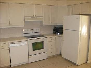 5th image of 2616 NW 9th Ln