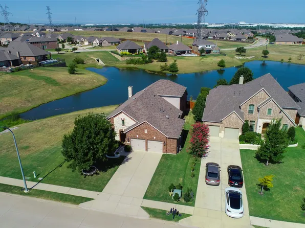 14701 Seventeen Lakes Blvd, Roanoke, TX 76262