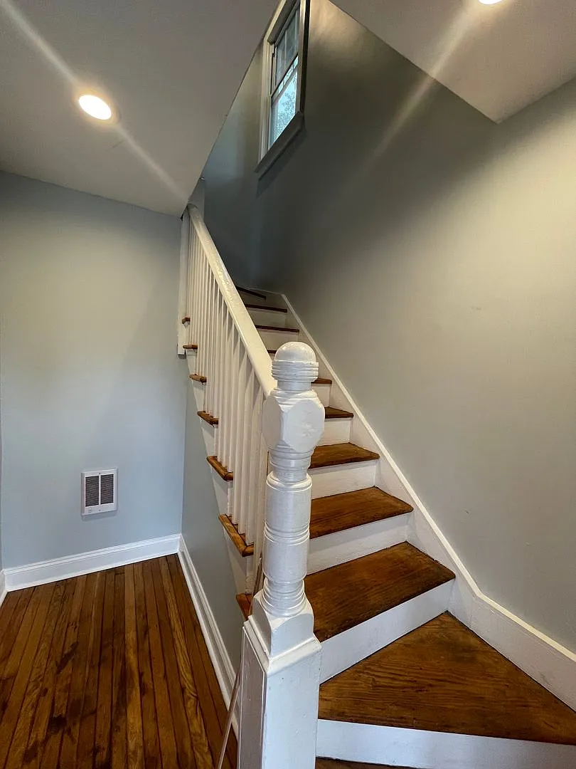 Park Place Duplex — Photo 4