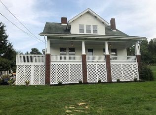 744 Vernon Dr, Belle Vernon, PA 15012