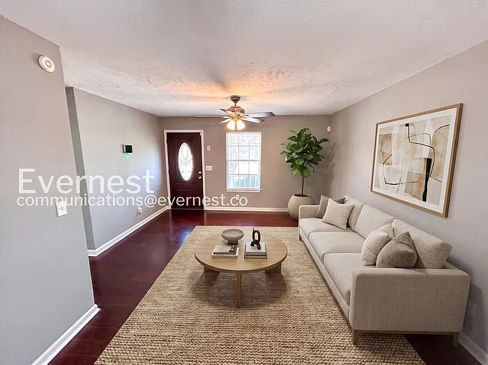 5 bed, 3.0 bath, 3404 sqft, $2,495 — Photo 2