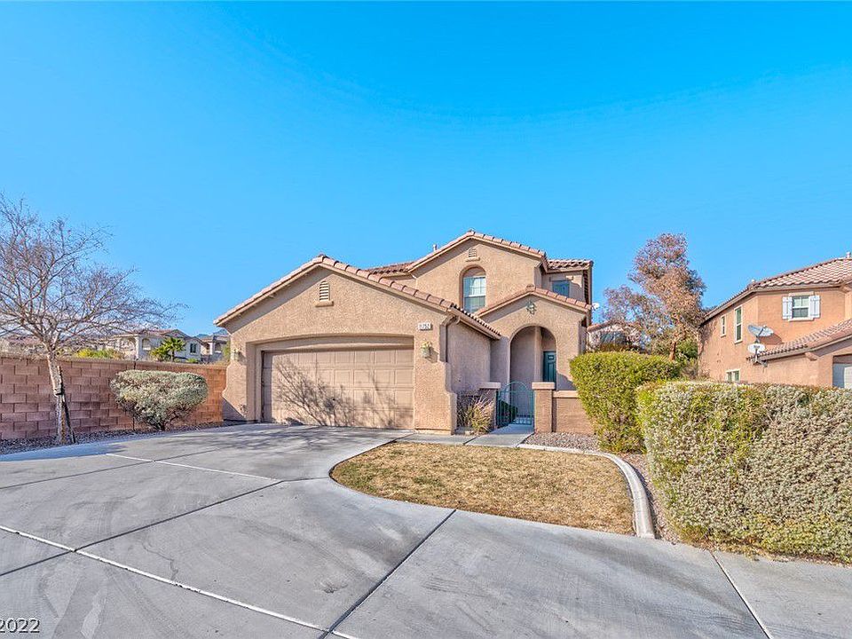 1st image of 11752 Villa Malaparte Ave