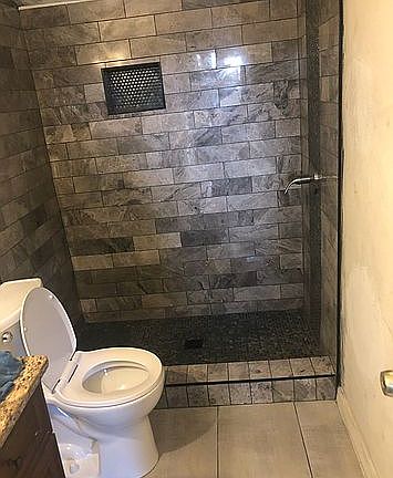 2nd image of 2643 Hunt Club Ln