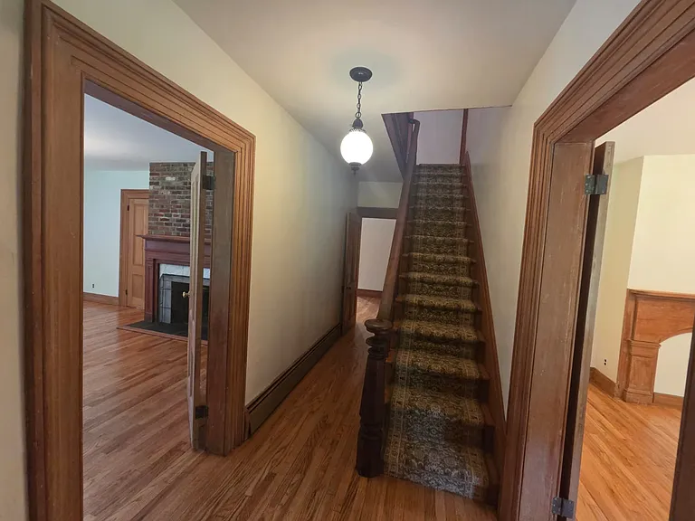 145 Cherry Ln — Photo 3