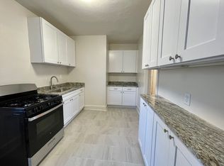 4A Concord St #C1, West Hartford, CT 06119