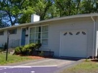 59 Farm St, Bellingham, MA 02019