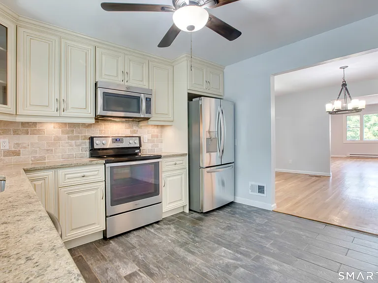 8 Ridge Pl #1 — Photo 9