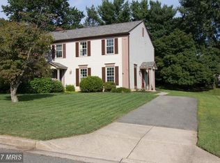 235 Perrywinkle Ln, Gaithersburg, MD 20878