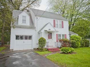 277 Plumtree Rd, Springfield, MA 01118