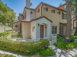 23491 Abbey Glen Pl, Valencia, CA 91354
