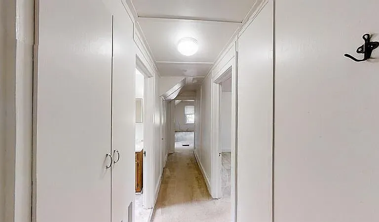 1719 Jackson Ave #2 — Photo 9
