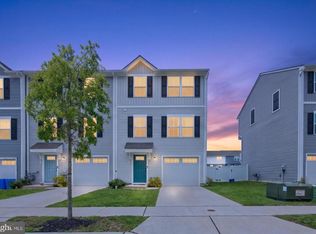 25 Mulberry Ln, Clementon, NJ 08021