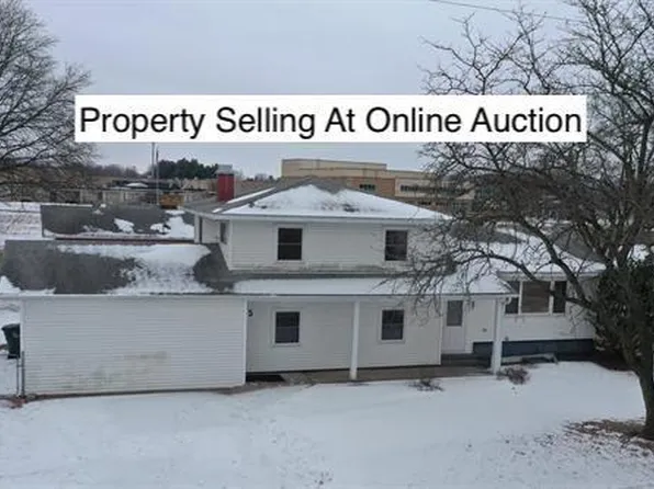 800 East Taylor Street, Prairie Du Chien, WI 53821