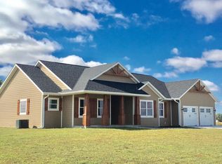 25456 Magnolia Dr, Maryville, MO 64468