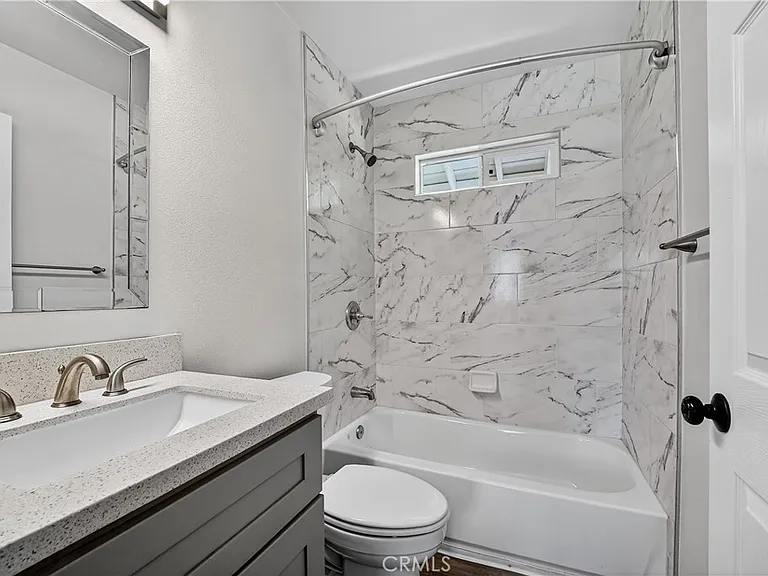 8211 Quartz Ave — Photo 23