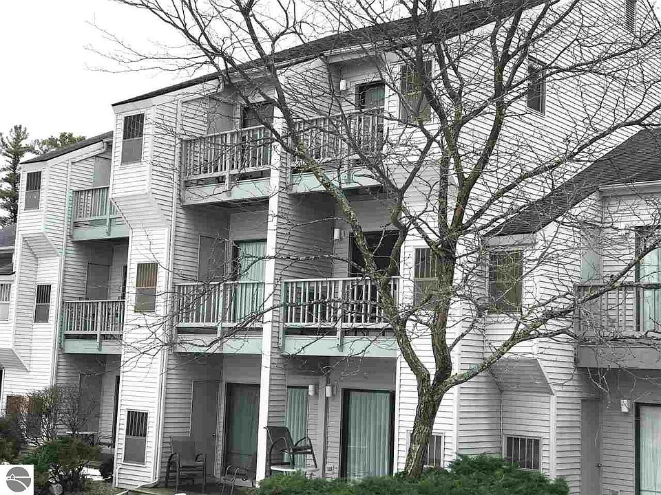 1st image of 5600 Creeks Xing #31