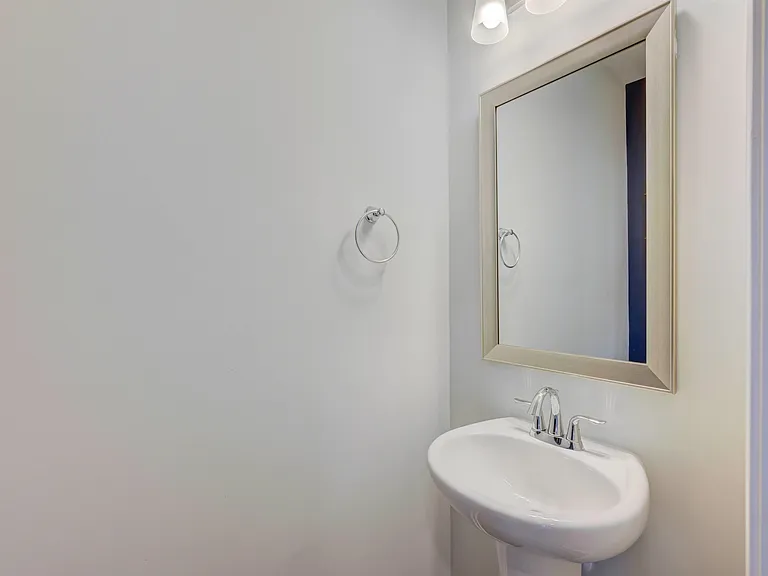 151 Brockway Dr — Photo 23