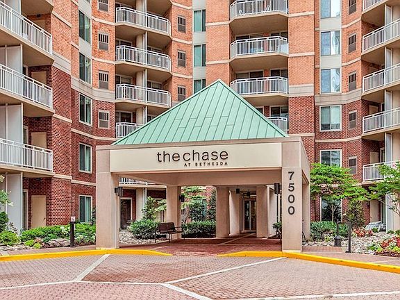 2nd image of 7500 Woodmont Ave APT 614