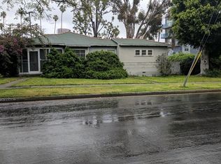 12131 Goshen Ave, Los Angeles, CA 90049